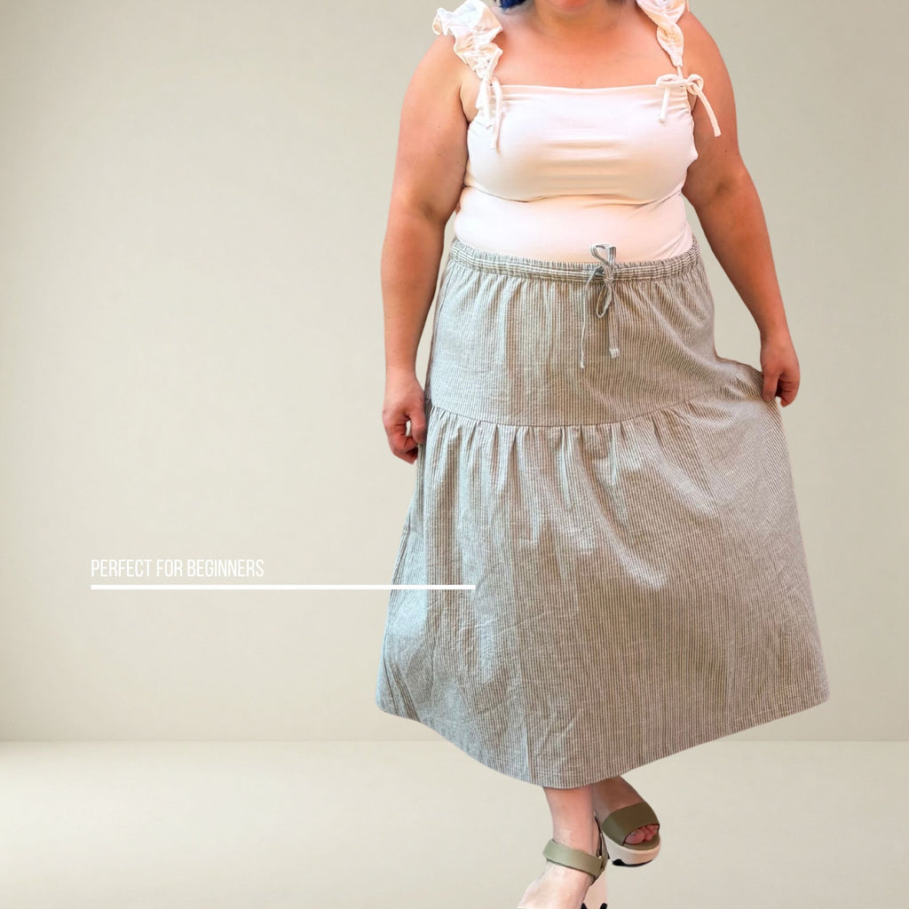 SK001 - Jupe à taille élastique avec découpe aux hanches